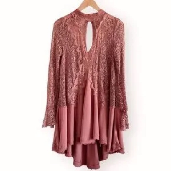 Free People Tops - Free People Tell Tale Dusty Mauve Cutout Lace Tunic Dress size L